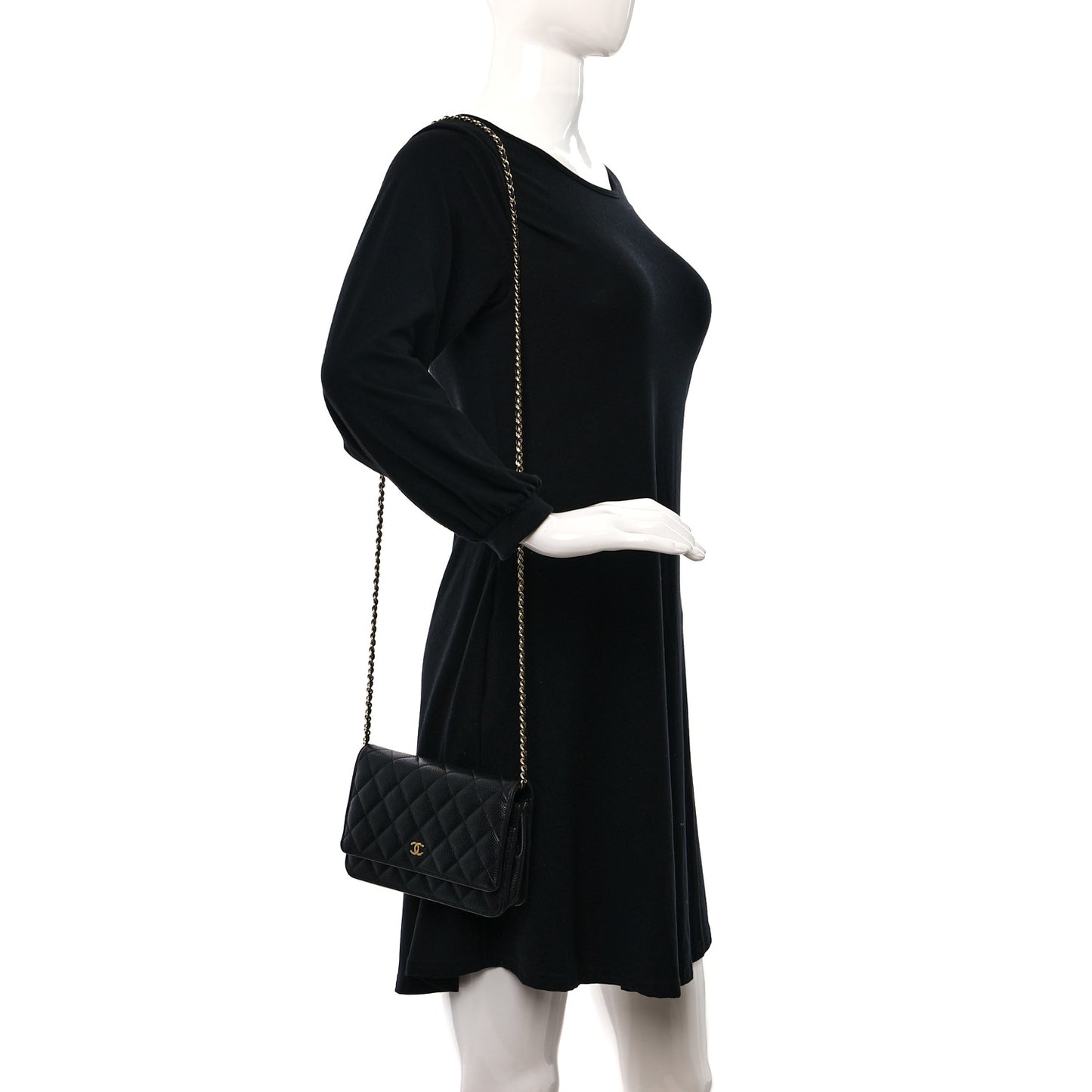 Caviar Quilted Wallet on Chain WOC Black