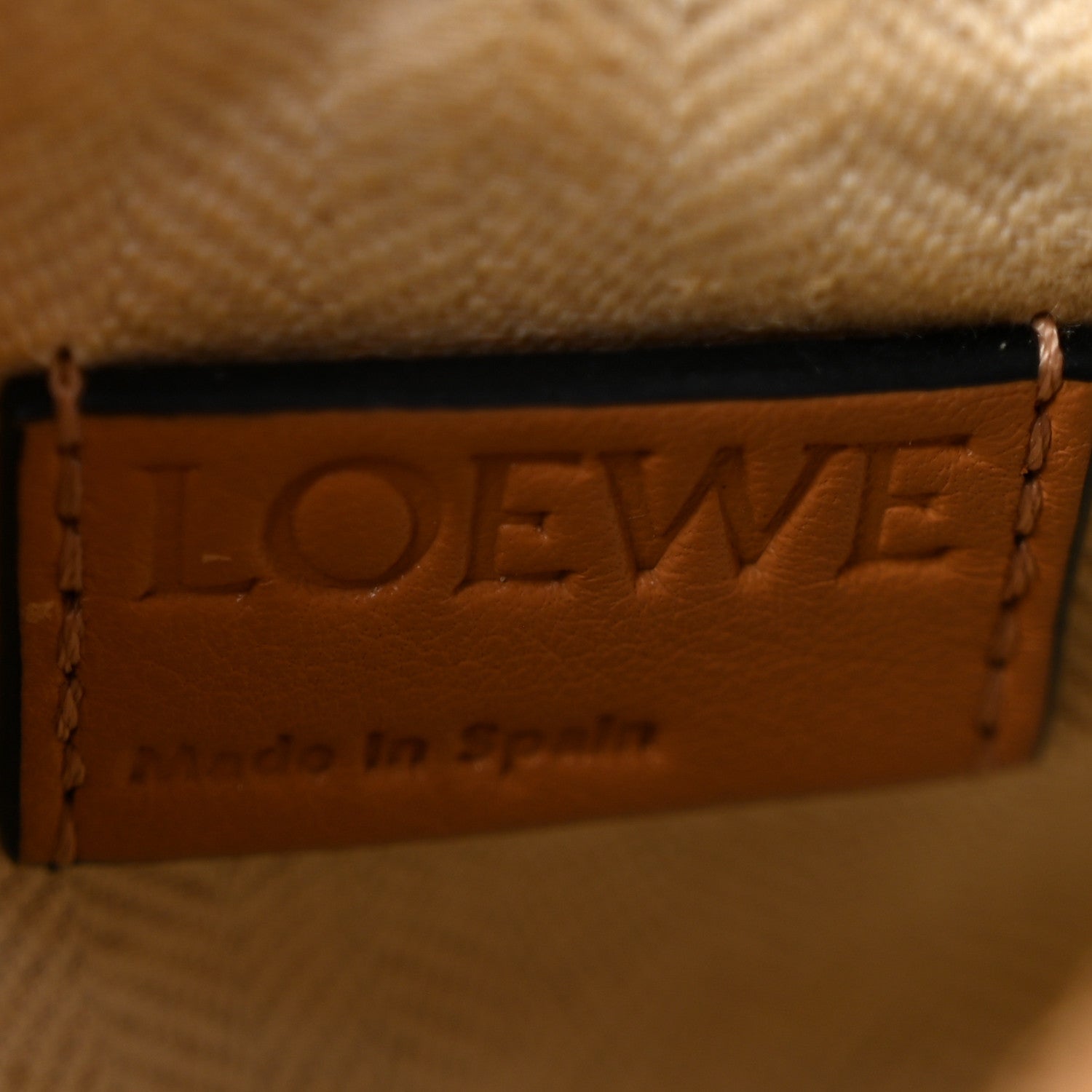 Loewe Calfskin Medium Puzzle Bag Warm Desert Mink 6 of 11