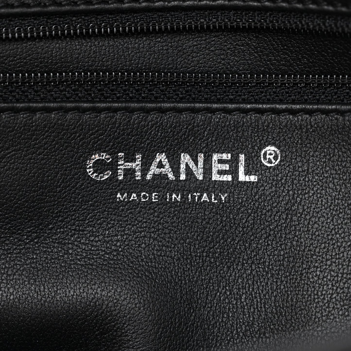 Sequin Quilted Pearl CC Flap Clutch Black