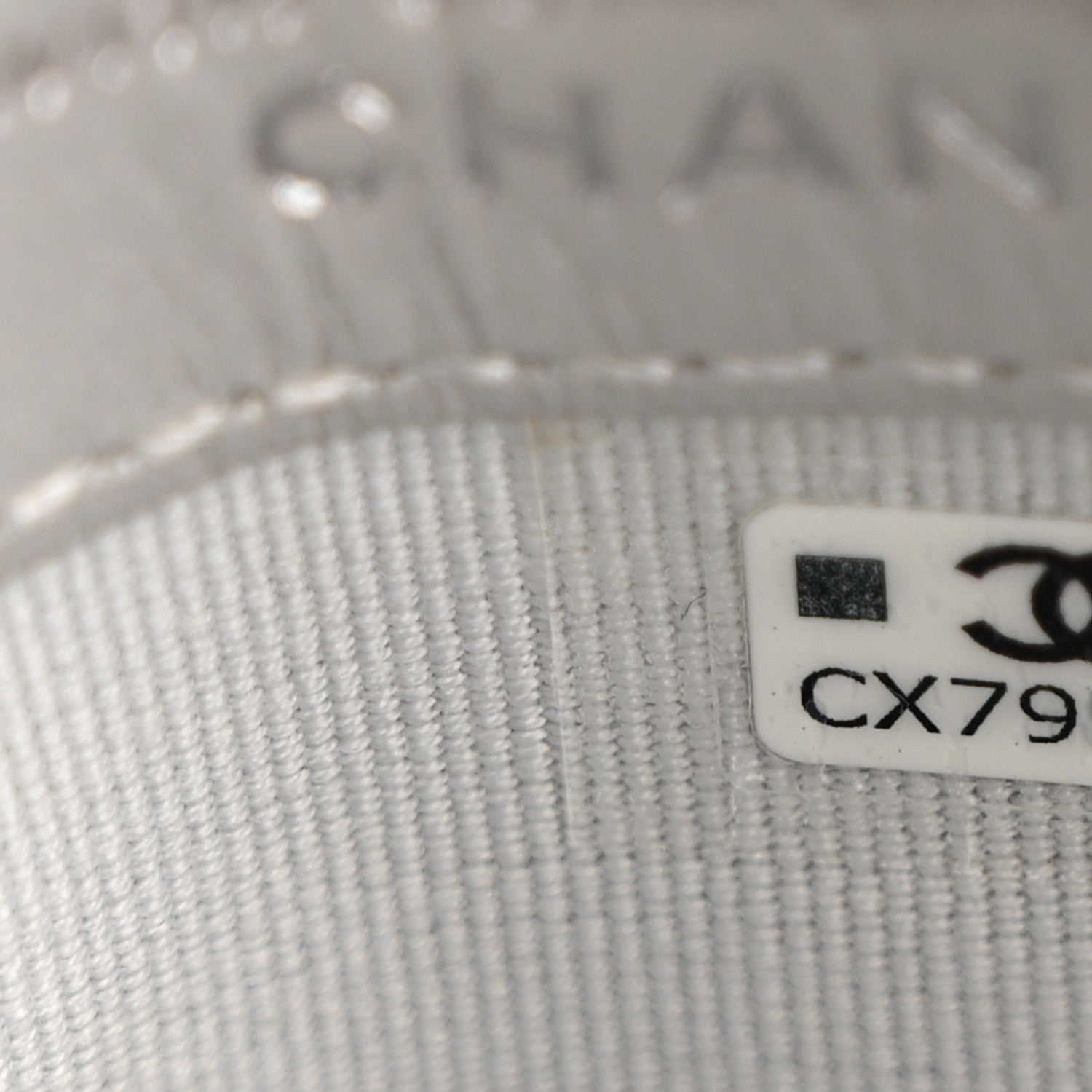 Chanel Metallic Lambskin Walk Of Fame Star Clip On Coin Purse Silver 7 of 7