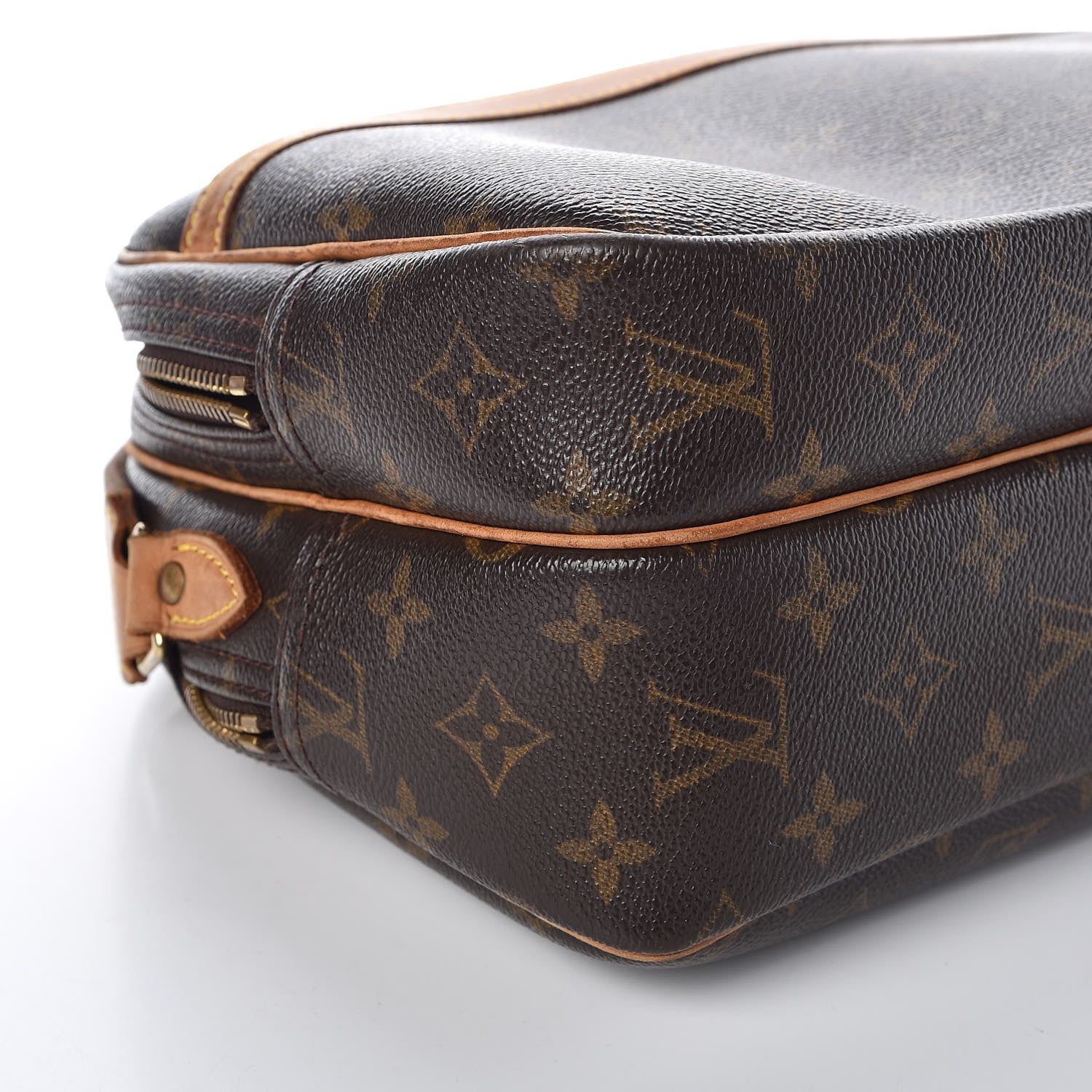 Louis Vuitton Monogram Reporter PM 13 of 18