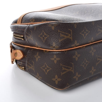 Louis Vuitton Monogram Reporter PM 13 of 18