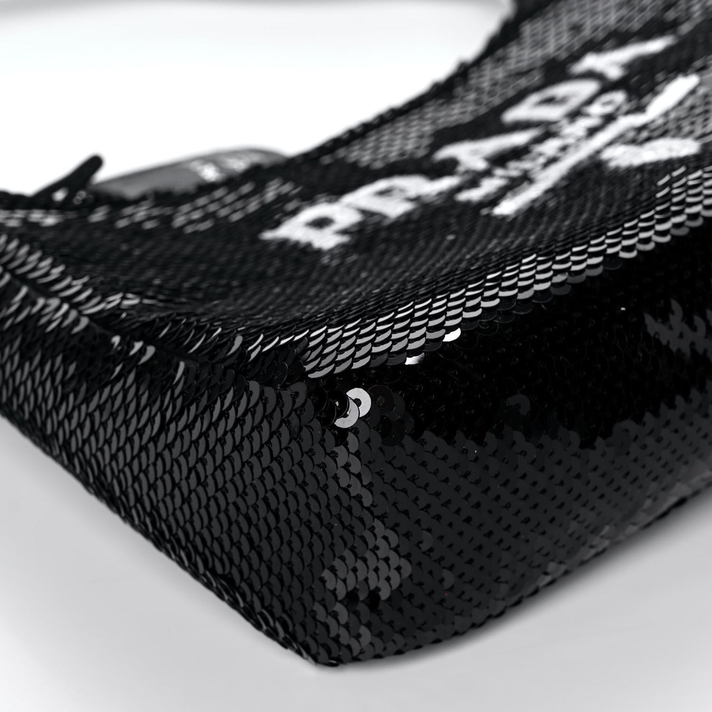 Paillettes Sequin Mini Re-Edition 2000 Bag Black White