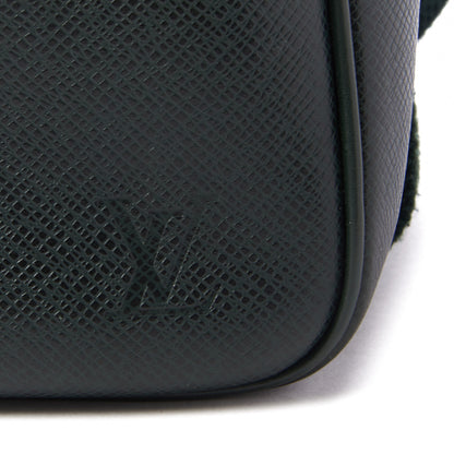 Louis Vuitton Taiga Reporter Messenger Epicea 8 of 9