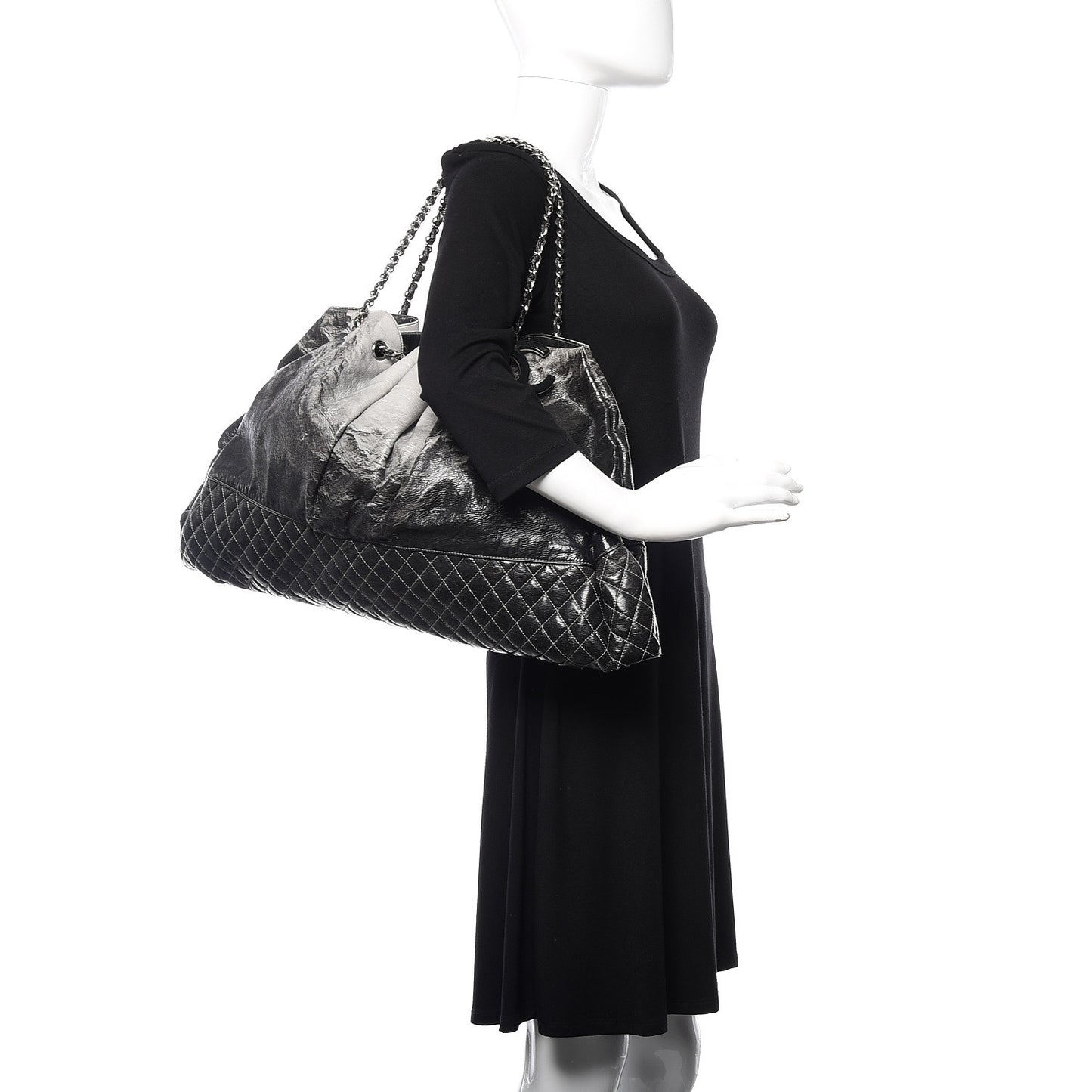 Vinyl Quilted Melrose Degrade Tote Black