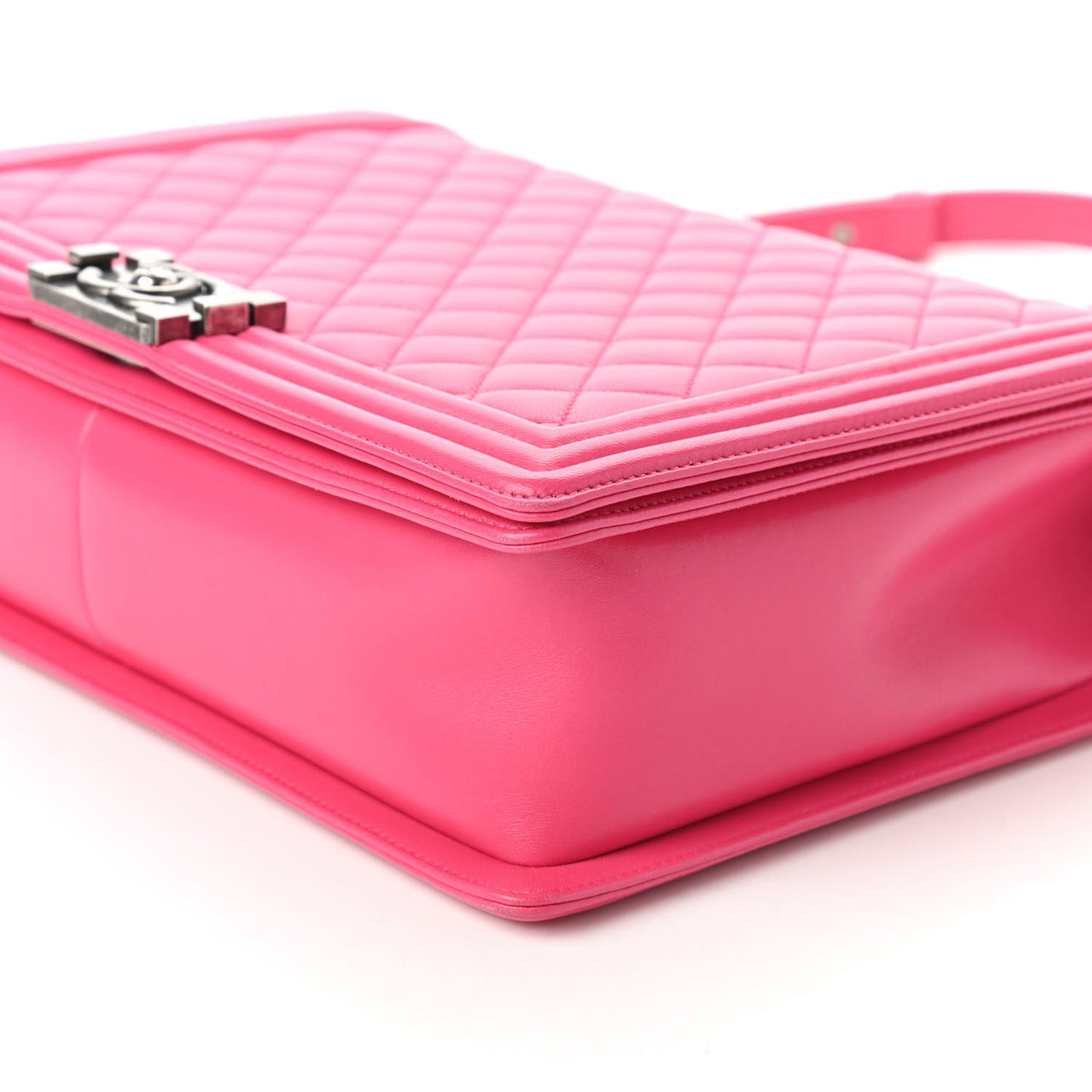 Lambskin Quilted Large Boy Flap Pink