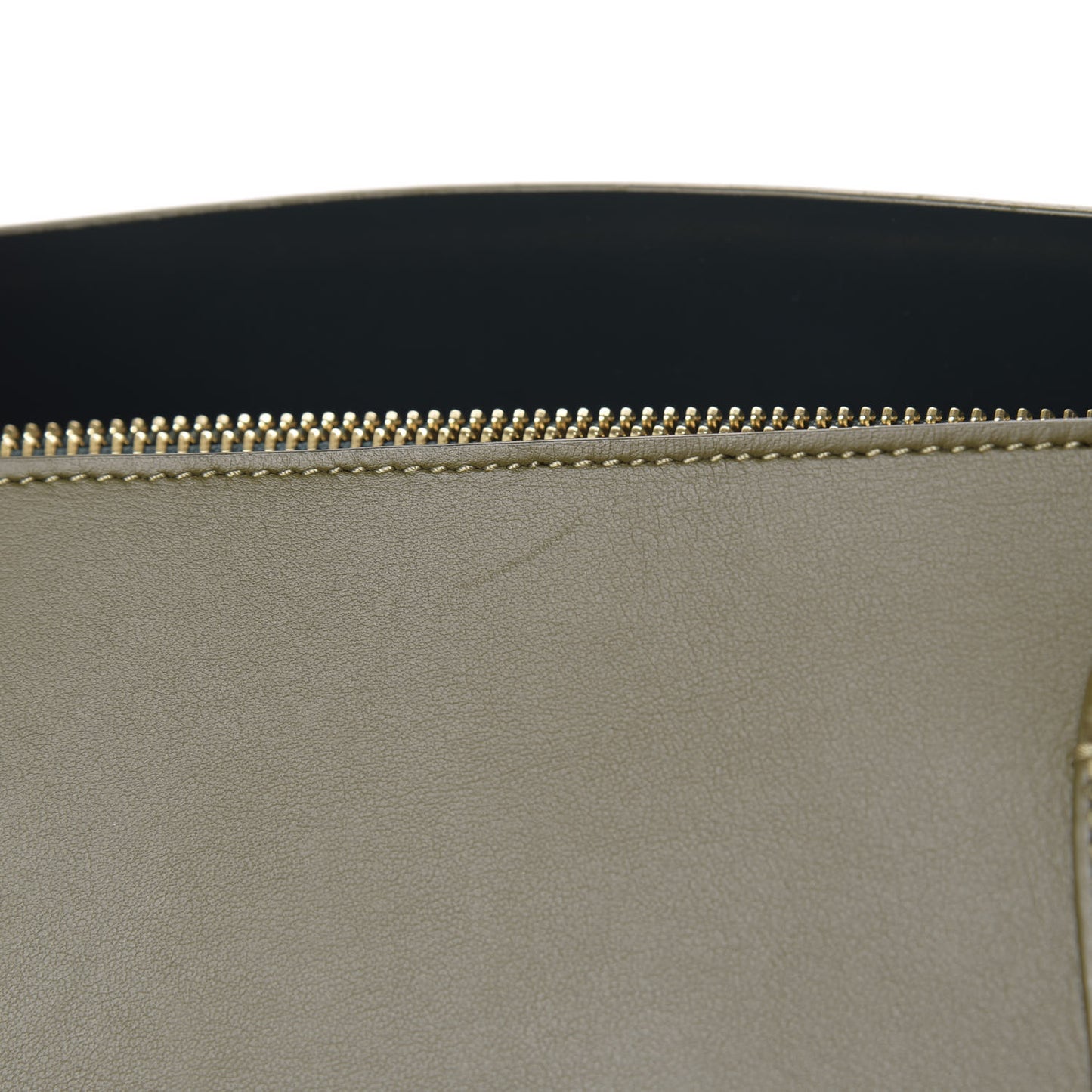 Calfskin Folded Bag Olive