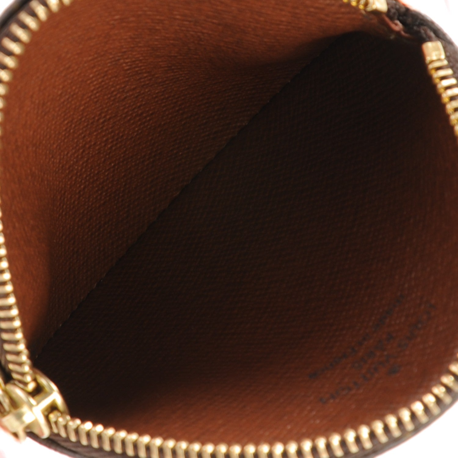 Louis Vuitton Monogram Round Coin Purse 5 of 6