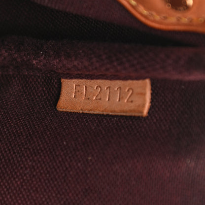 Louis Vuitton Monogram Favorite PM 7 of 11
