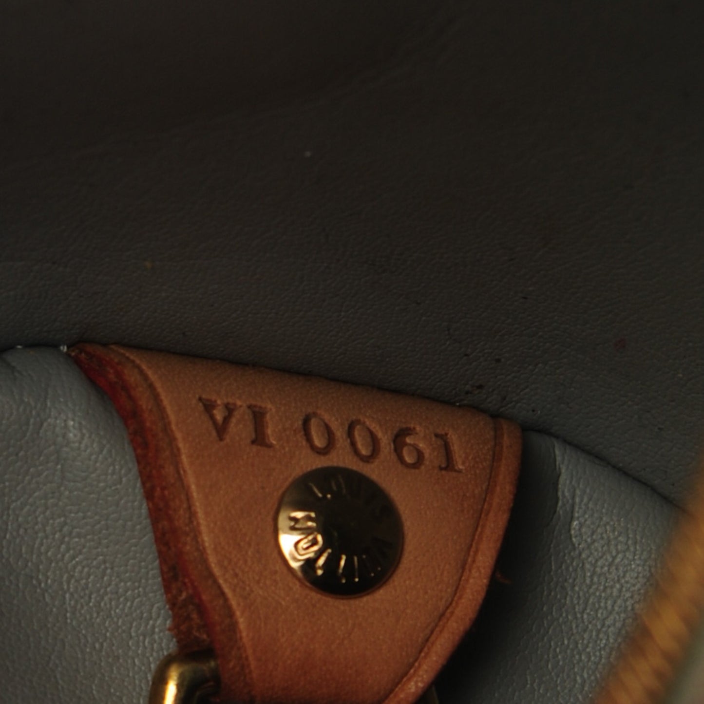 Vernis Bedford Silver