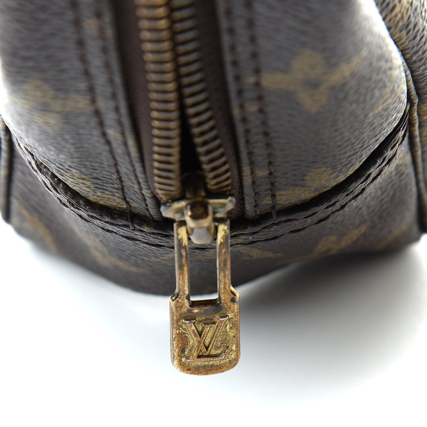 Monogram Trousse Toilette 28