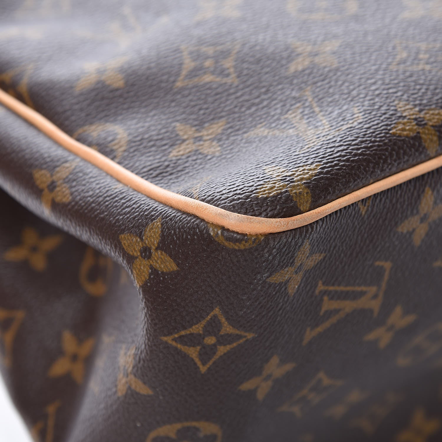 Louis Vuitton Monogram Batignolles 9 of 13