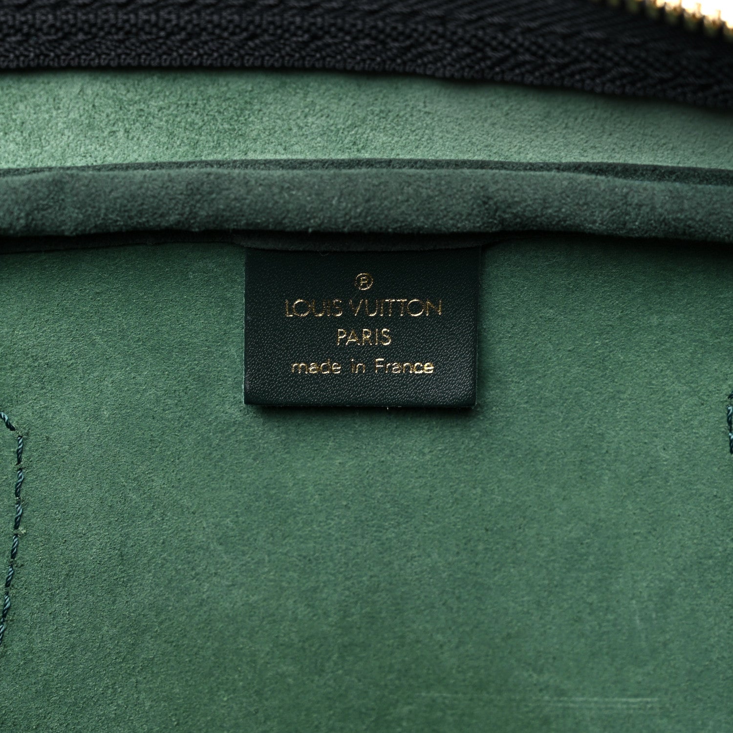 Louis Vuitton Taiga Kendall GM Epicea 5 of 15