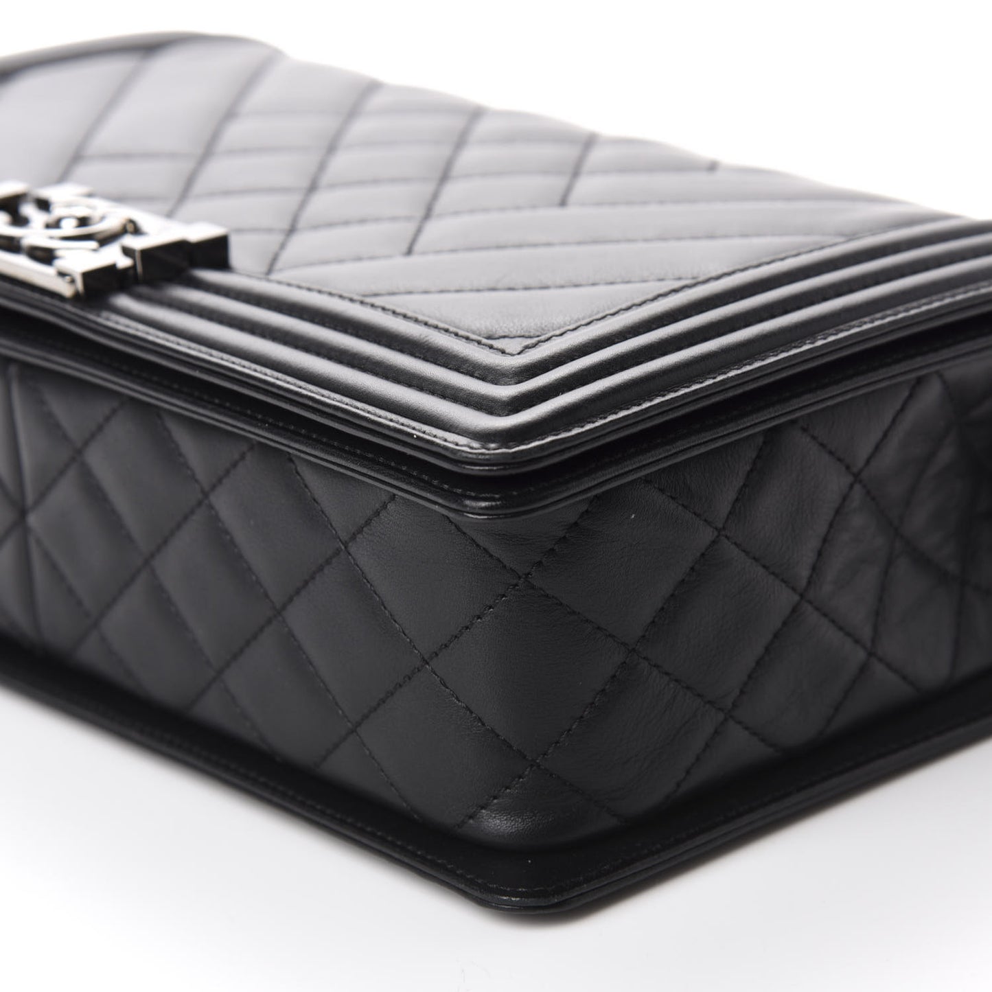 Calfskin Chevron Quilted Medium Boy Flap Black
