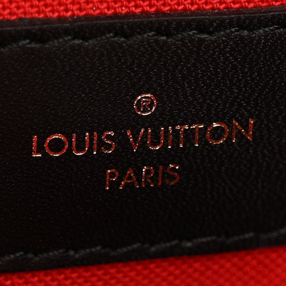 Louis Vuitton Reverse Monogram Giant Onthego MM 6 of 12