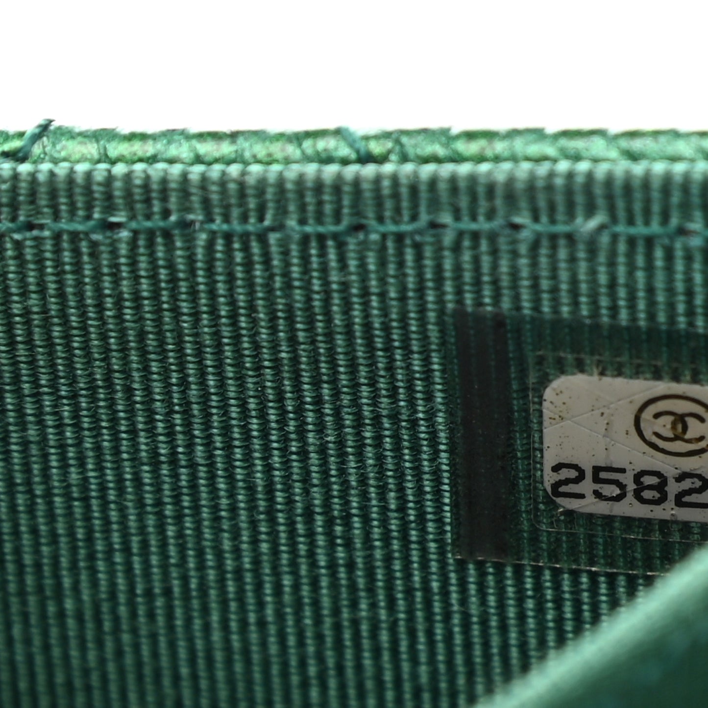 Metallic Caviar Quilted Card Holder Wallet Green