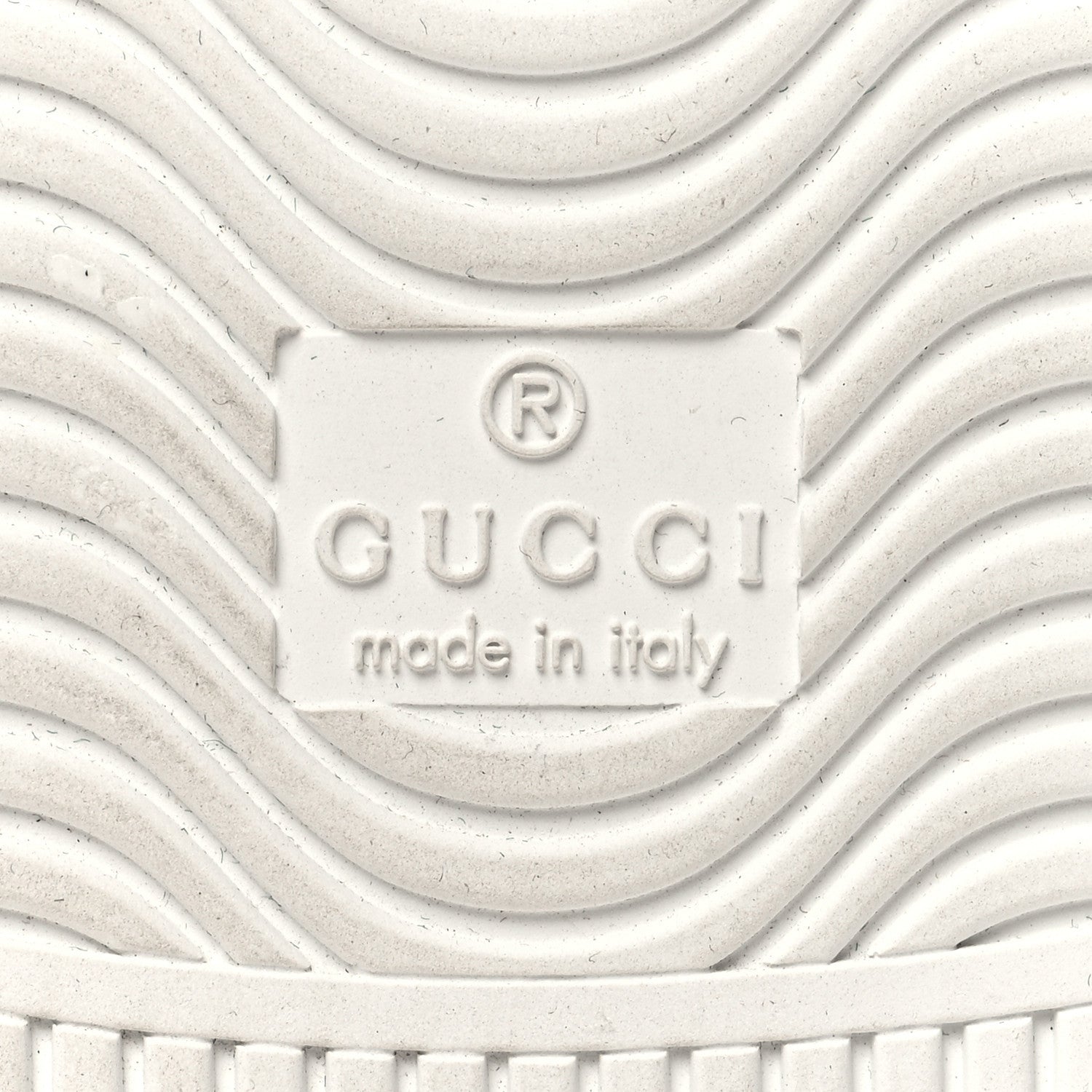 Gucci Calfskin Interlocking G Perforated Mens Ace Sneakers 11 White Grey Sky 7 of 9