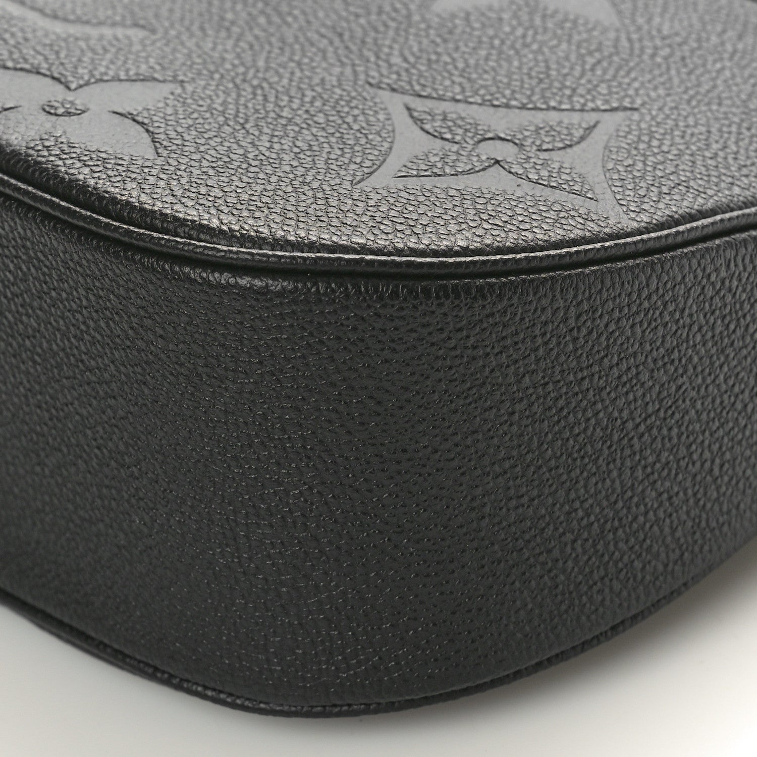 Louis Vuitton Empreinte Monogram Giant Bagatelle NM Black 9 of 9