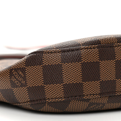Louis Vuitton Damier Ebene South Bank Besace 9 of 12