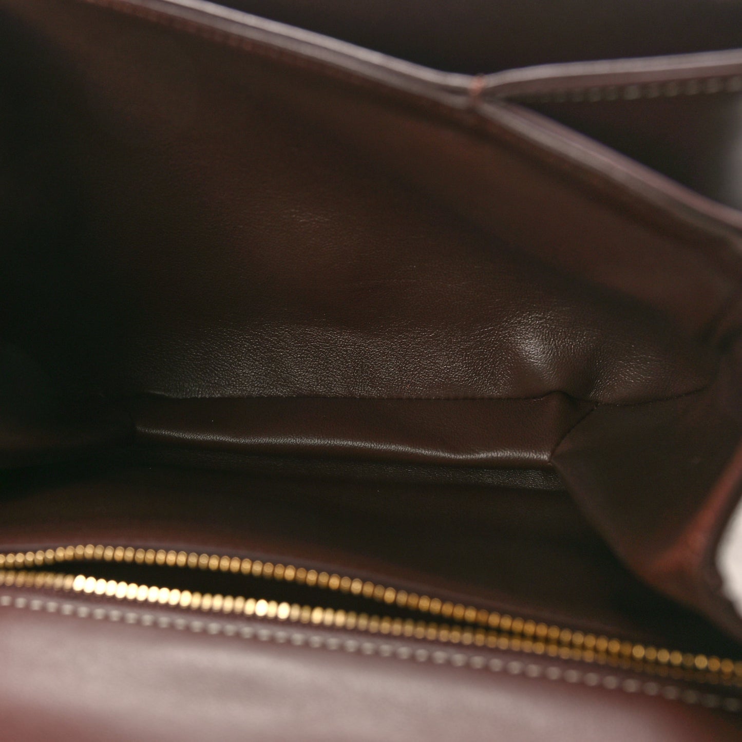 Smooth Calfskin Medium Tabou Bordeaux