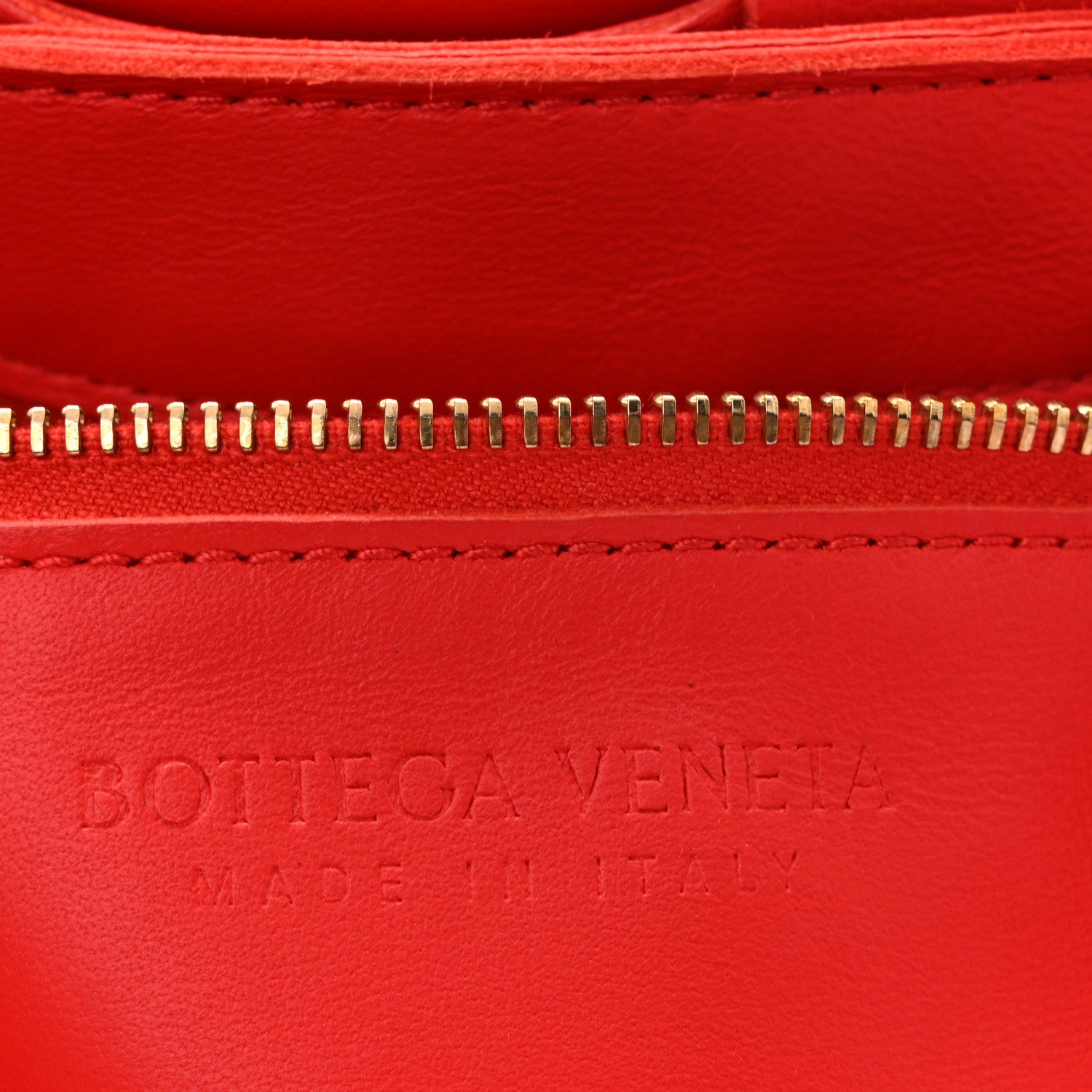 Bottega Veneta Lambskin Maxi Intrecciato Small Cassette Crossbody Bag Redstone 6 of 10