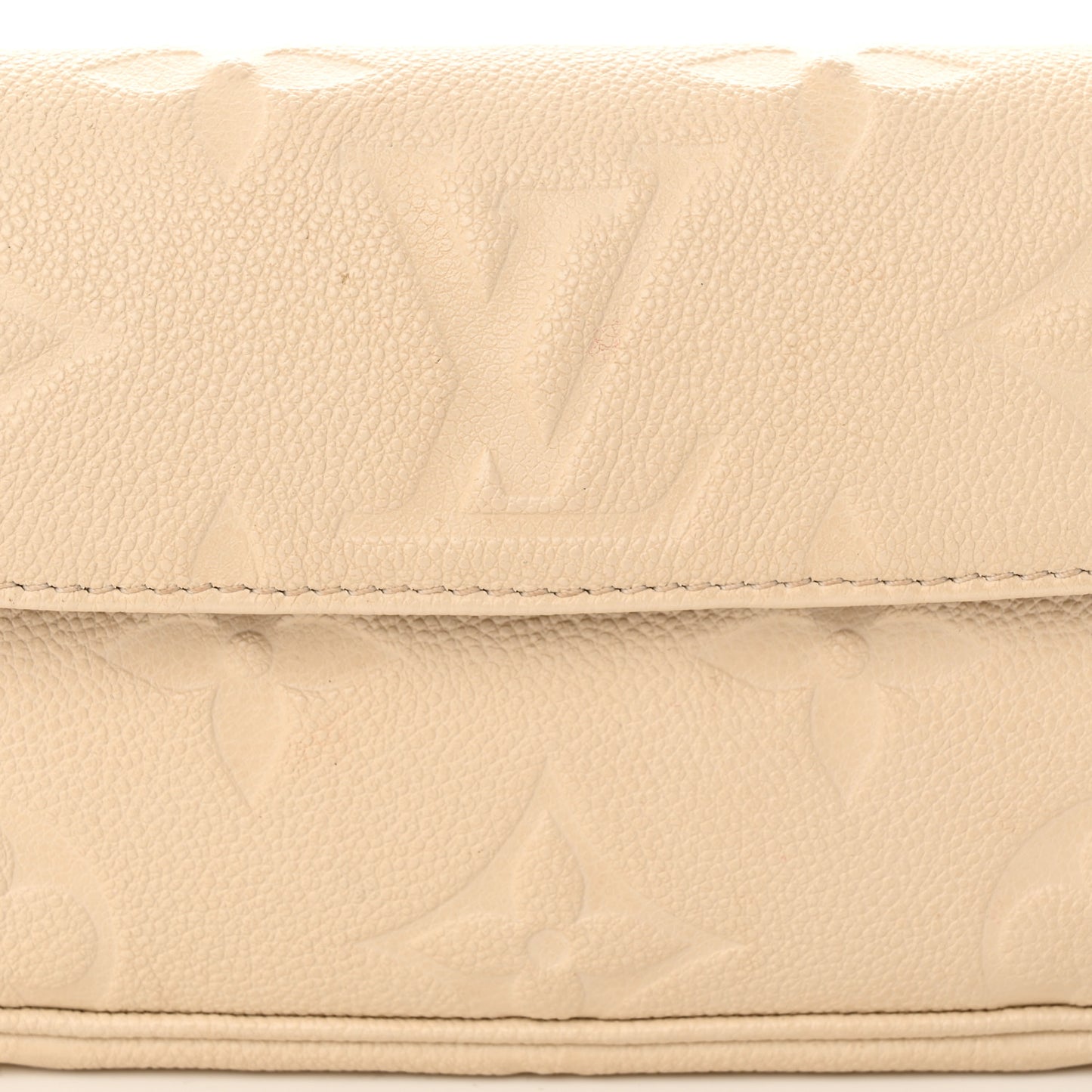 Empreinte Monogram Giant Ivy Wallet On Chain Cream