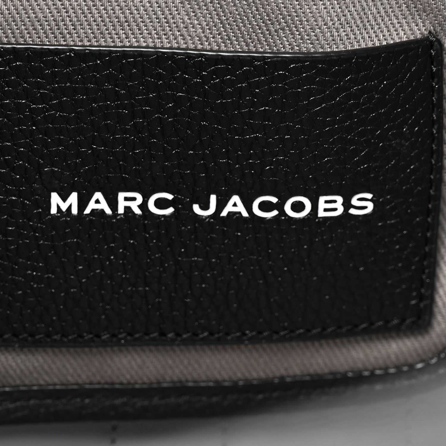Marc Jacobs Grained Calfskin Large The Tote Bag Black 6 of 9