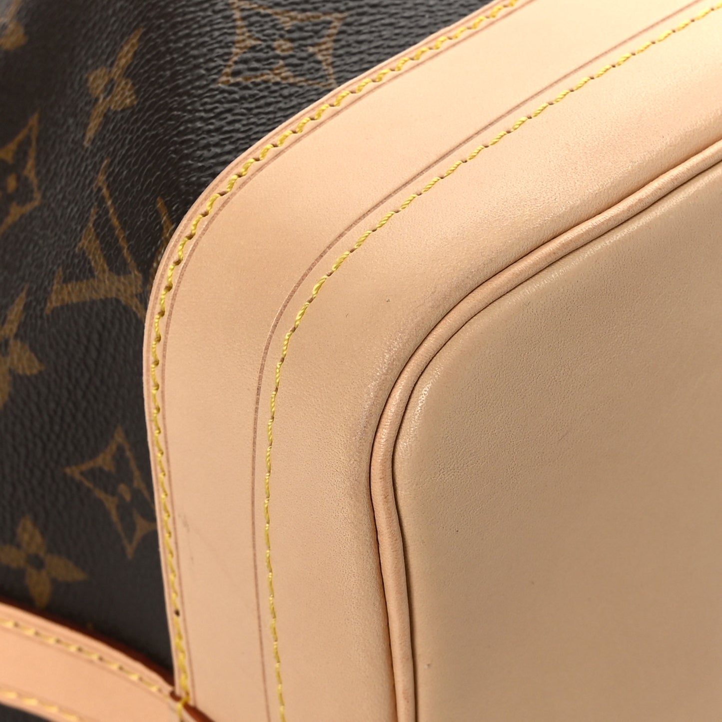 Monogram Noe