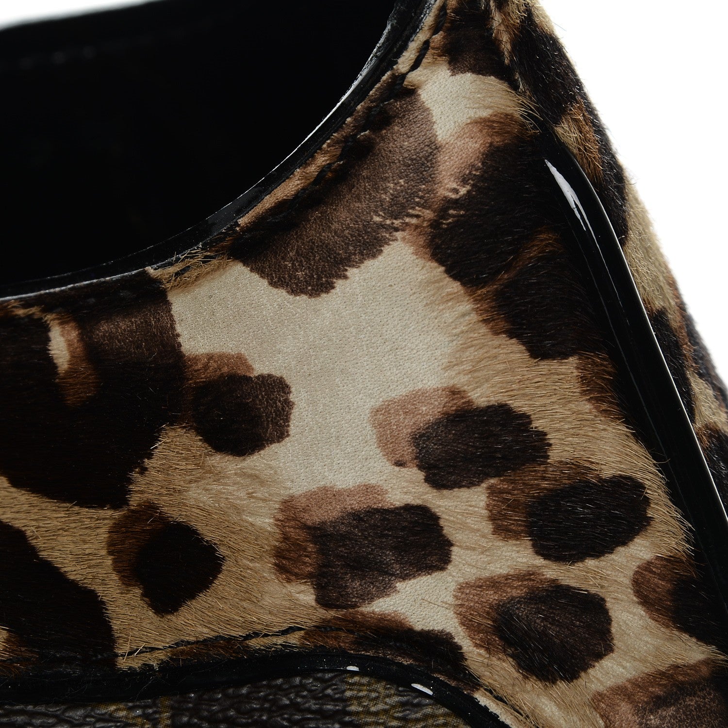 Louis Vuitton Monogram Leopard Polly 9 of 16
