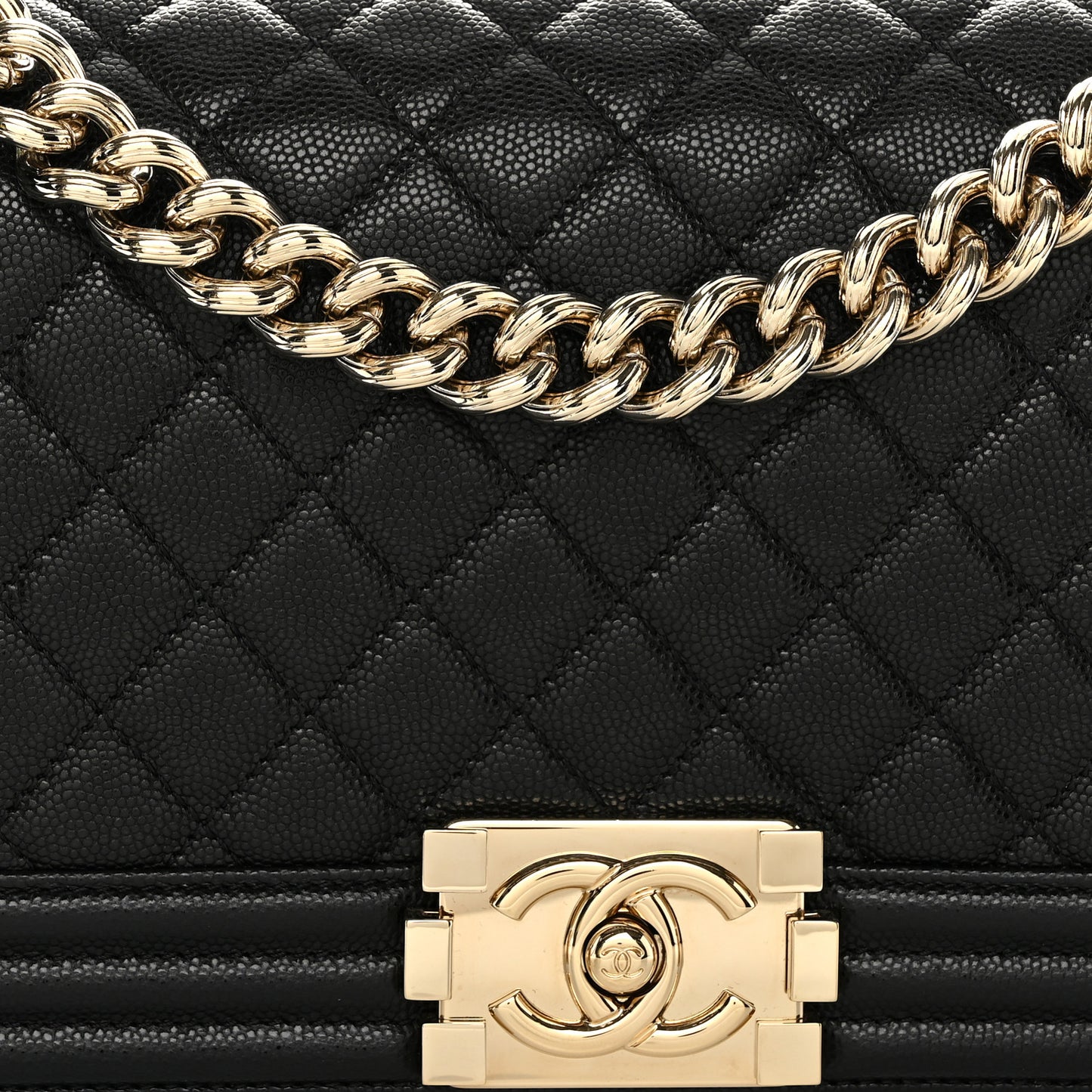 Caviar Quilted Medium Boy Flap Black