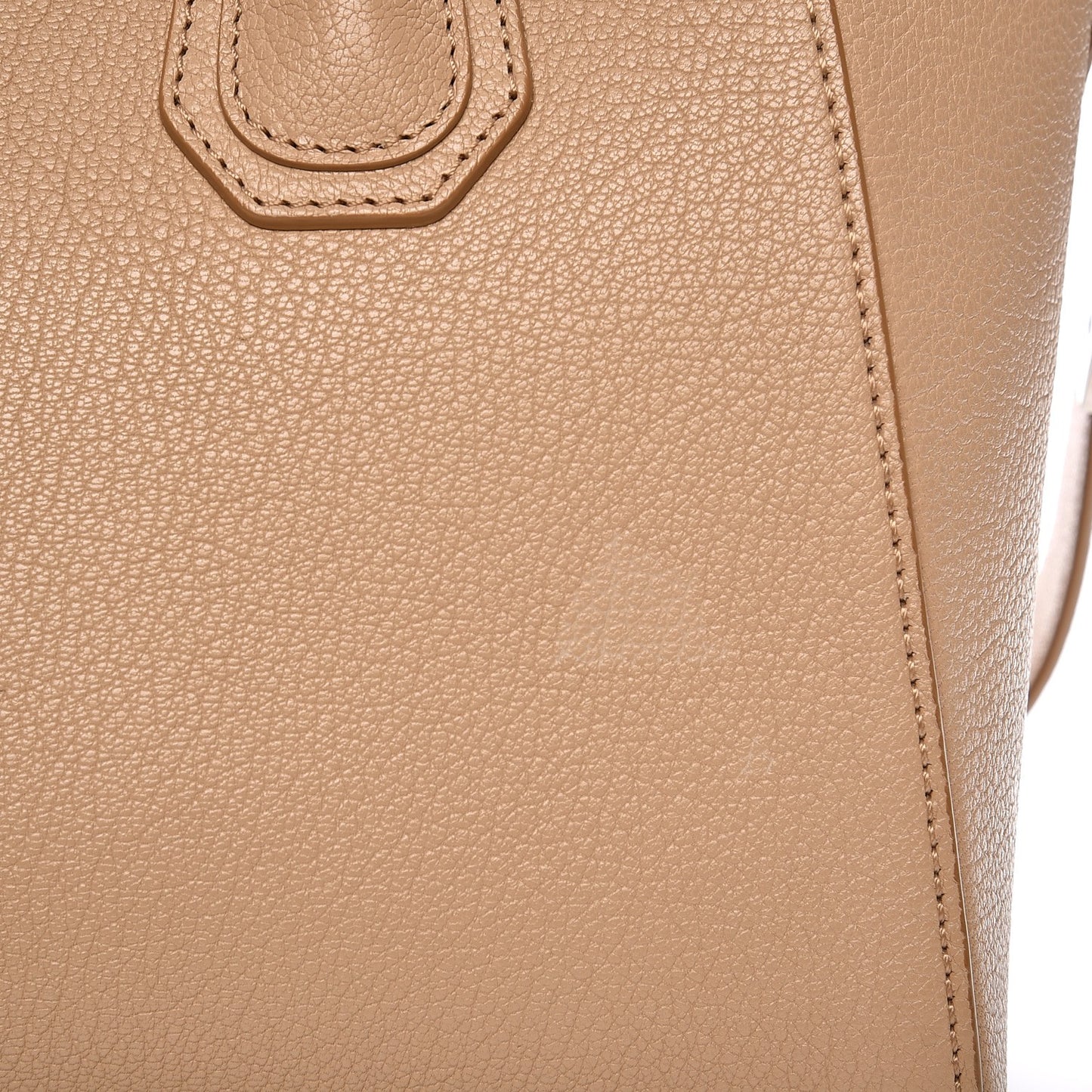 Sugar Goatskin Small Antigona Nude