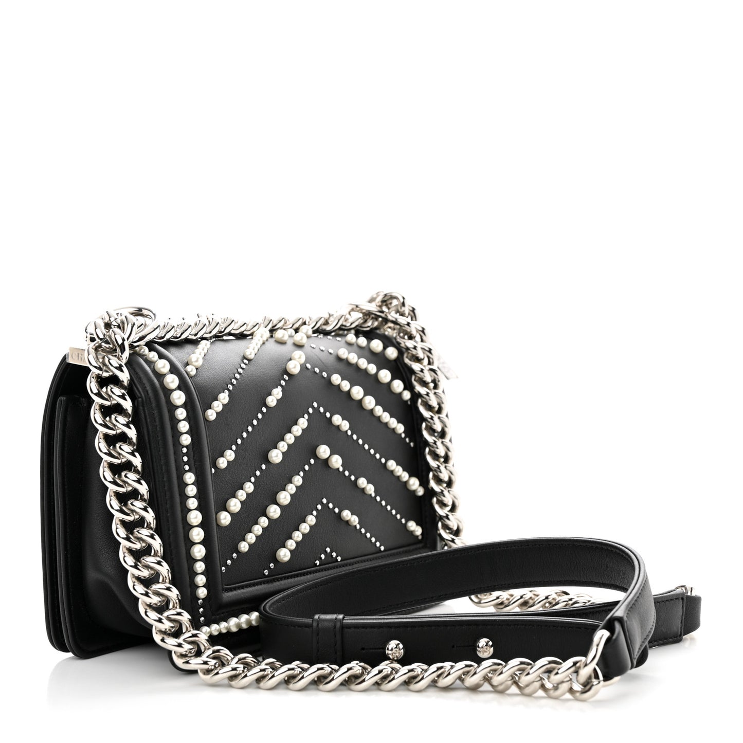 Calfskin Pearl Chevron Small Boy Flap Black
