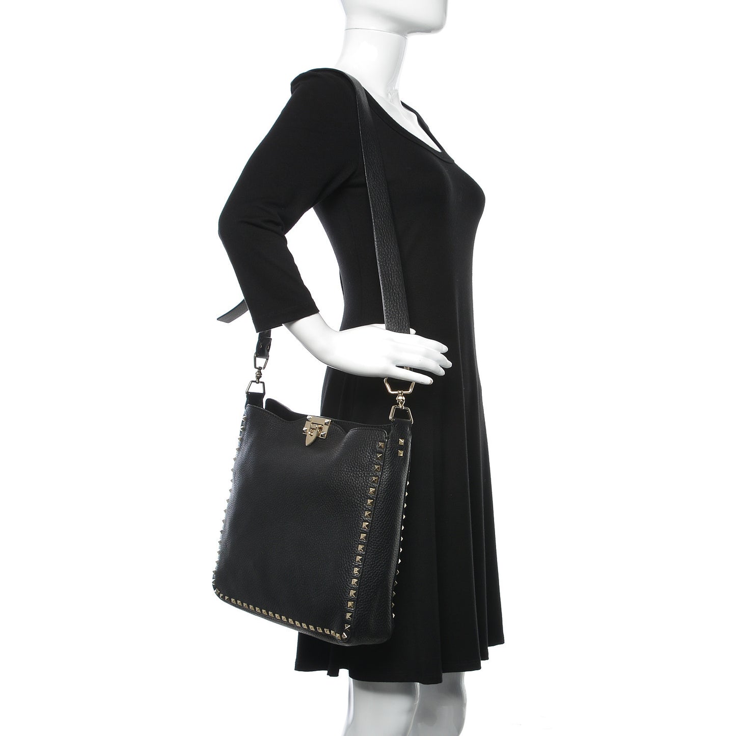 Pebbled Calfskin Large Rockstud Flip-Lock Messenger Bag Black