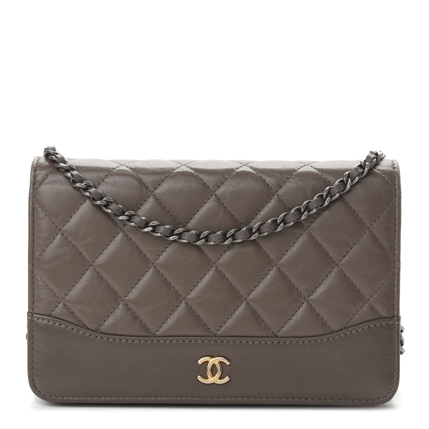 Aged Calfskin Quilted Gabrielle Wallet On Chain WOC Grey