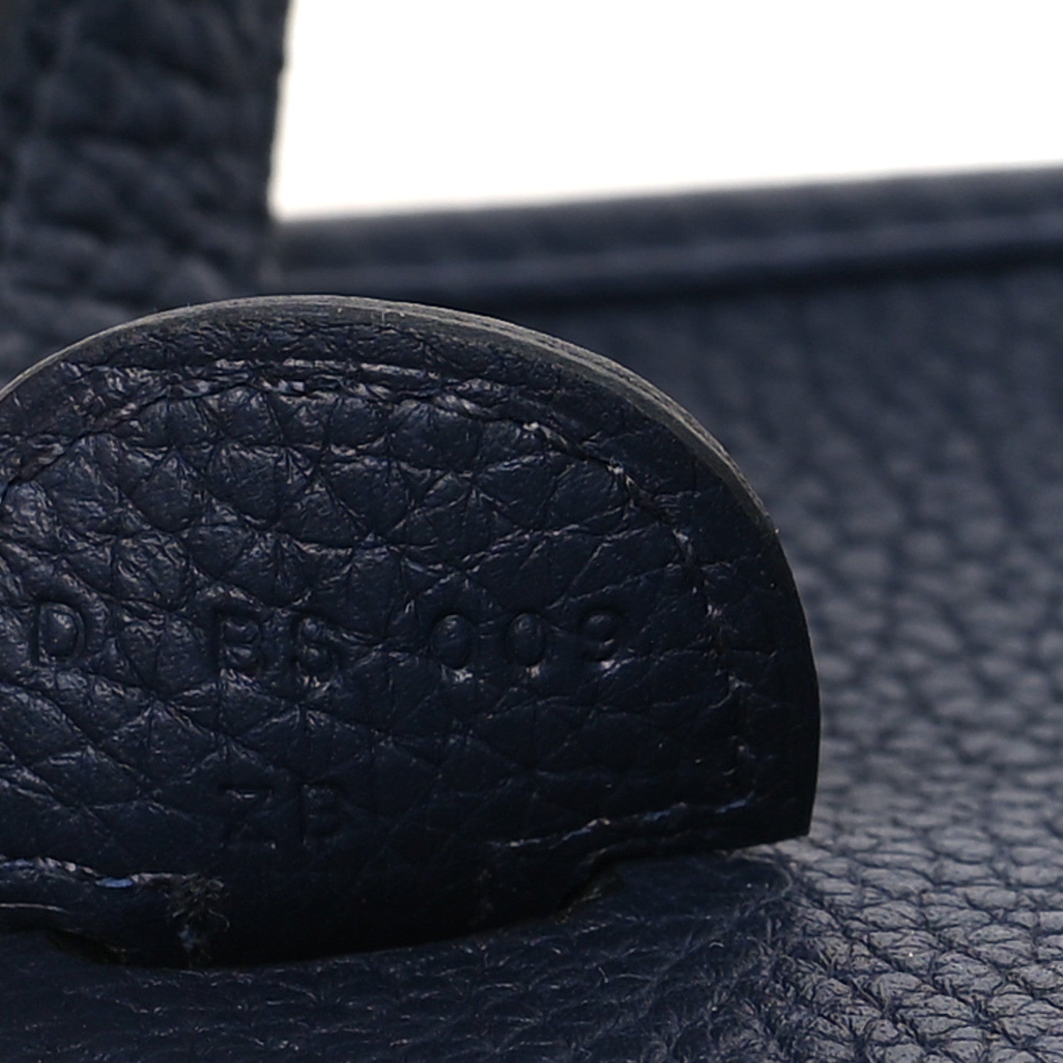 Hermes Taurillon Clemence Evelyne III PM Bleu Encre 7 of 10