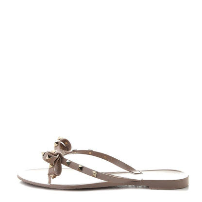 Valentino Garavani PVC Jelly Rockstud Bow Thong Sandals 41 Poudre 1 of 10