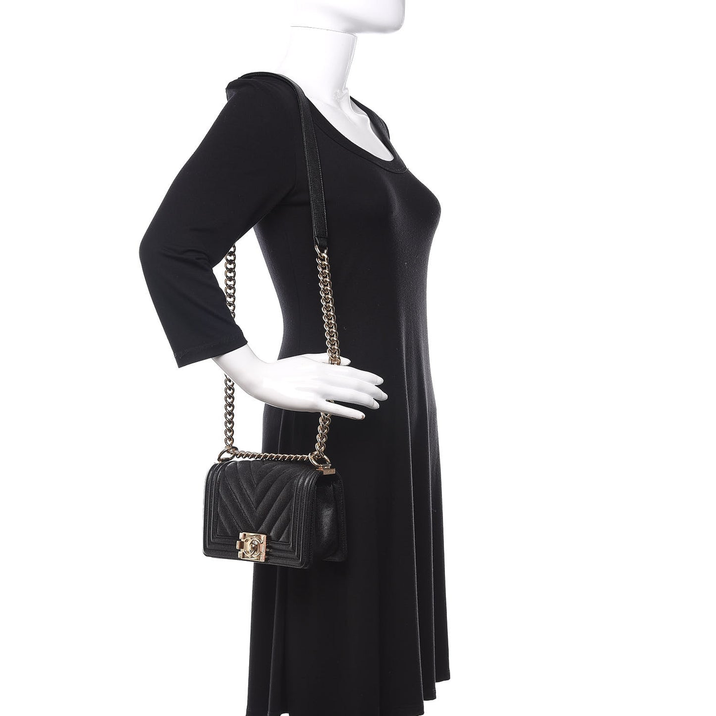 Caviar Chevron Quilted Small Boy Flap Black