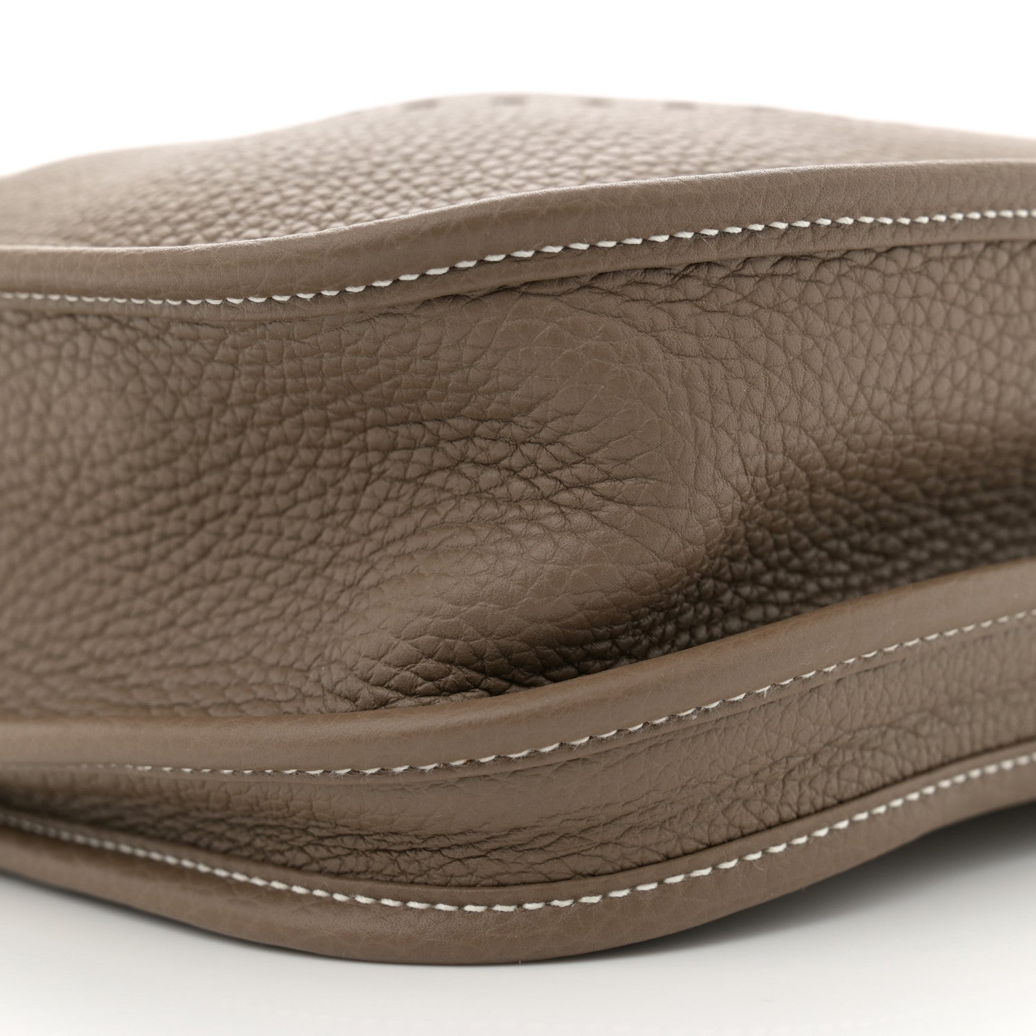 Hermes Taurillon Clemence EVELYNE III PM Etoupe 9 of 10
