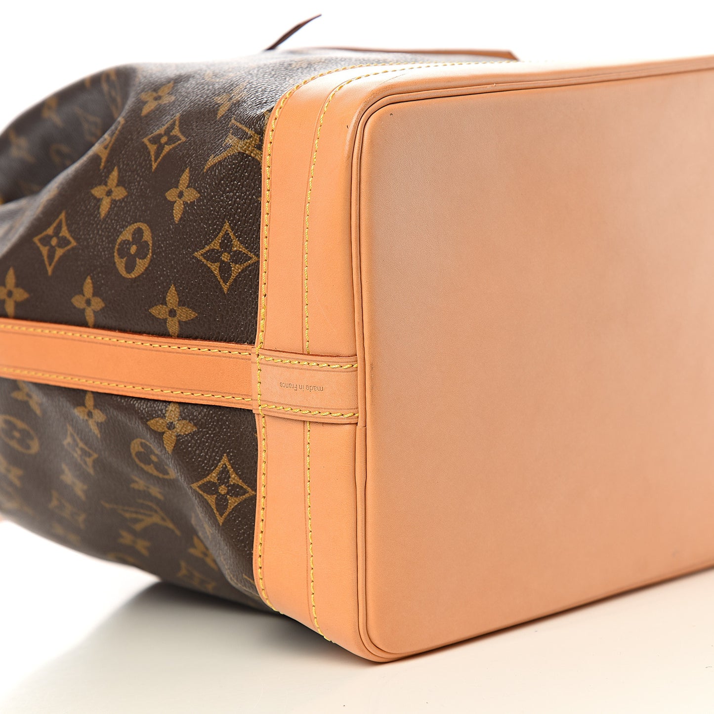 Monogram Noe