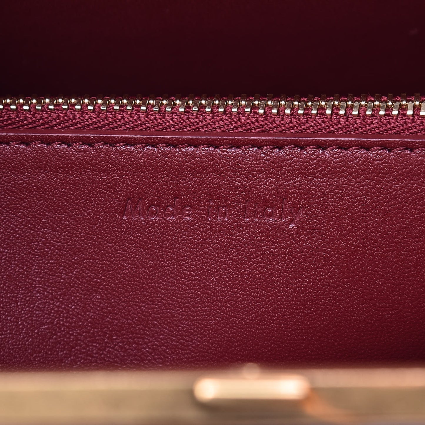 Box Calfskin Medium Clasp Bag Burgundy
