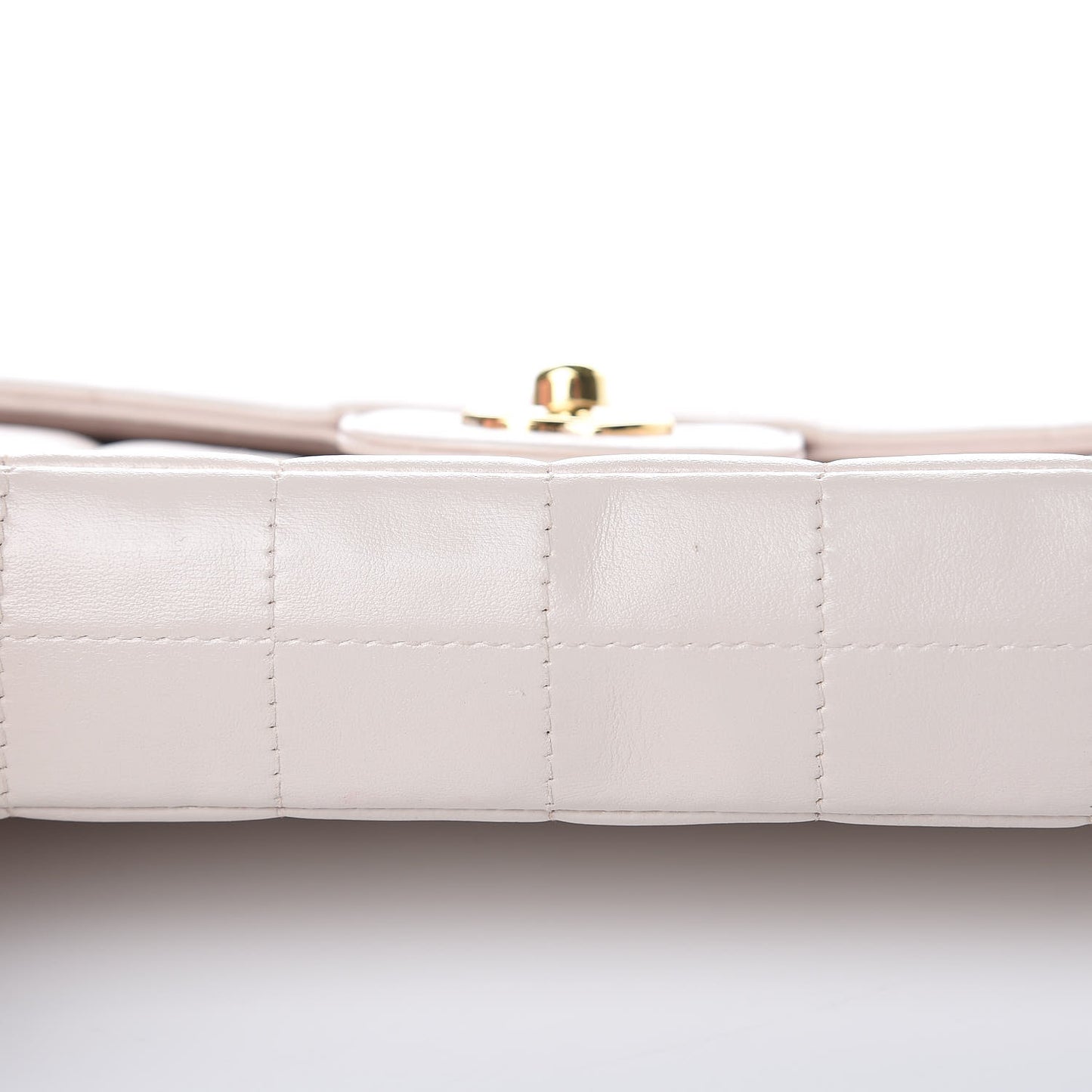 Lambskin East West Chocolate Bar Flap Pink