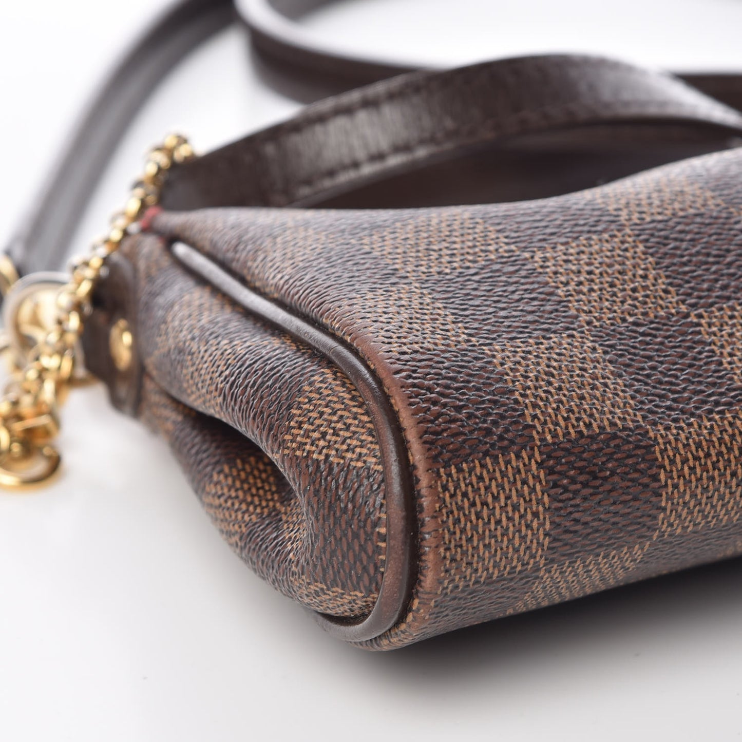 Damier Ebene Eva Clutch