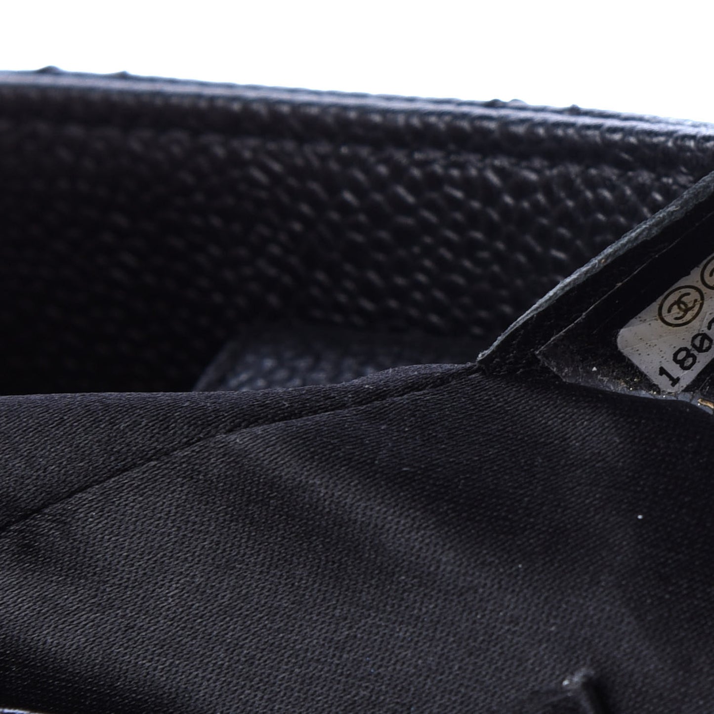 Caviar Quilted Petit Shopping Tote PST Black