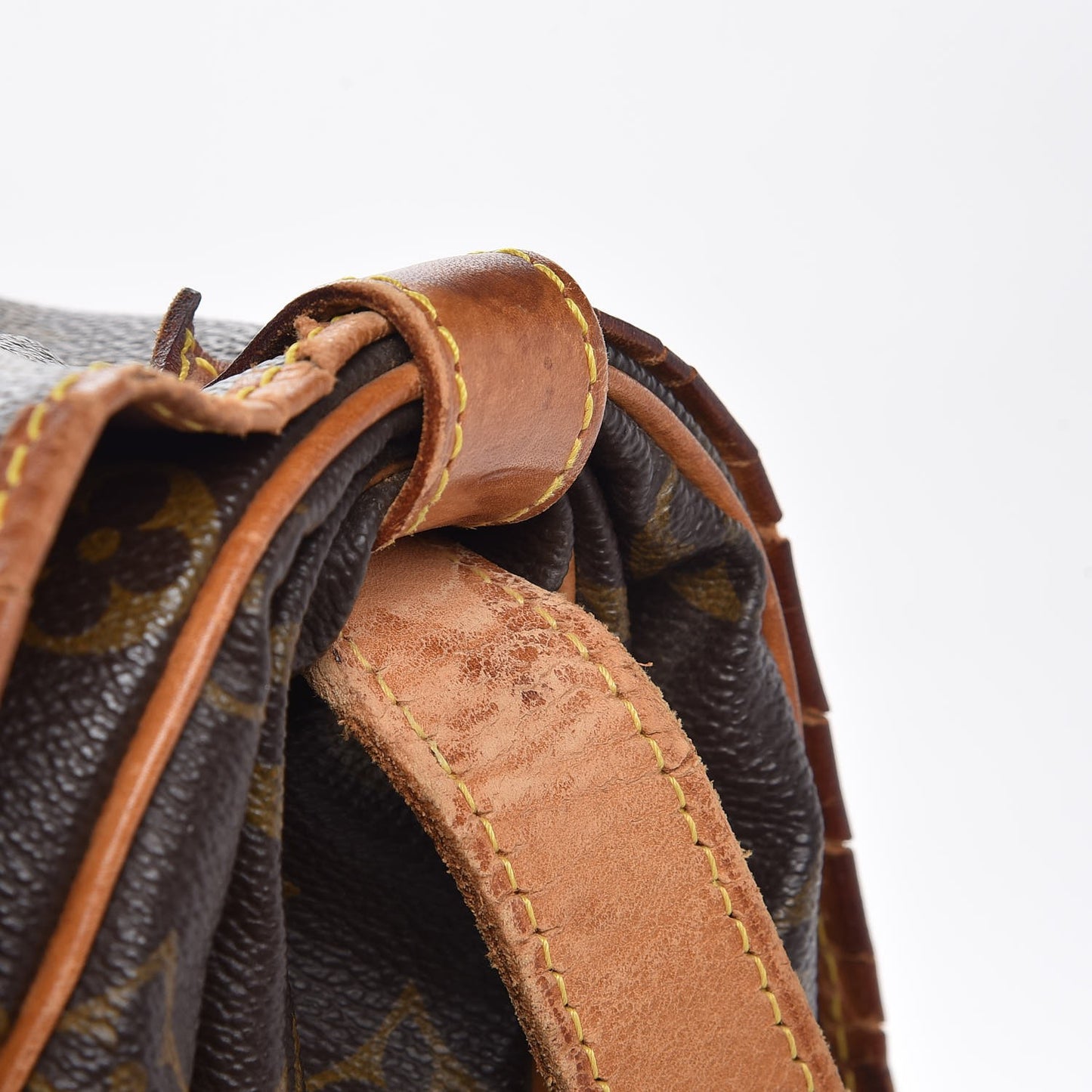 Monogram Saumur 43