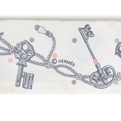 Hermes Silk Les Cles A Pois Twilly White Gris Acier 3 of 4