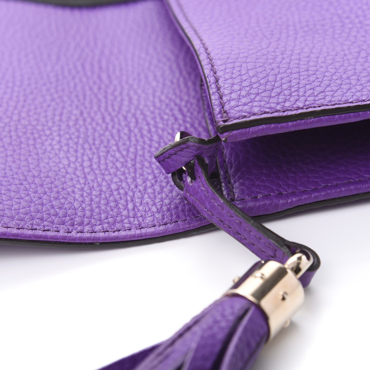 Gucci Pebbled Calfskin Medium Soho Clutch Shine Purple 11 of 11