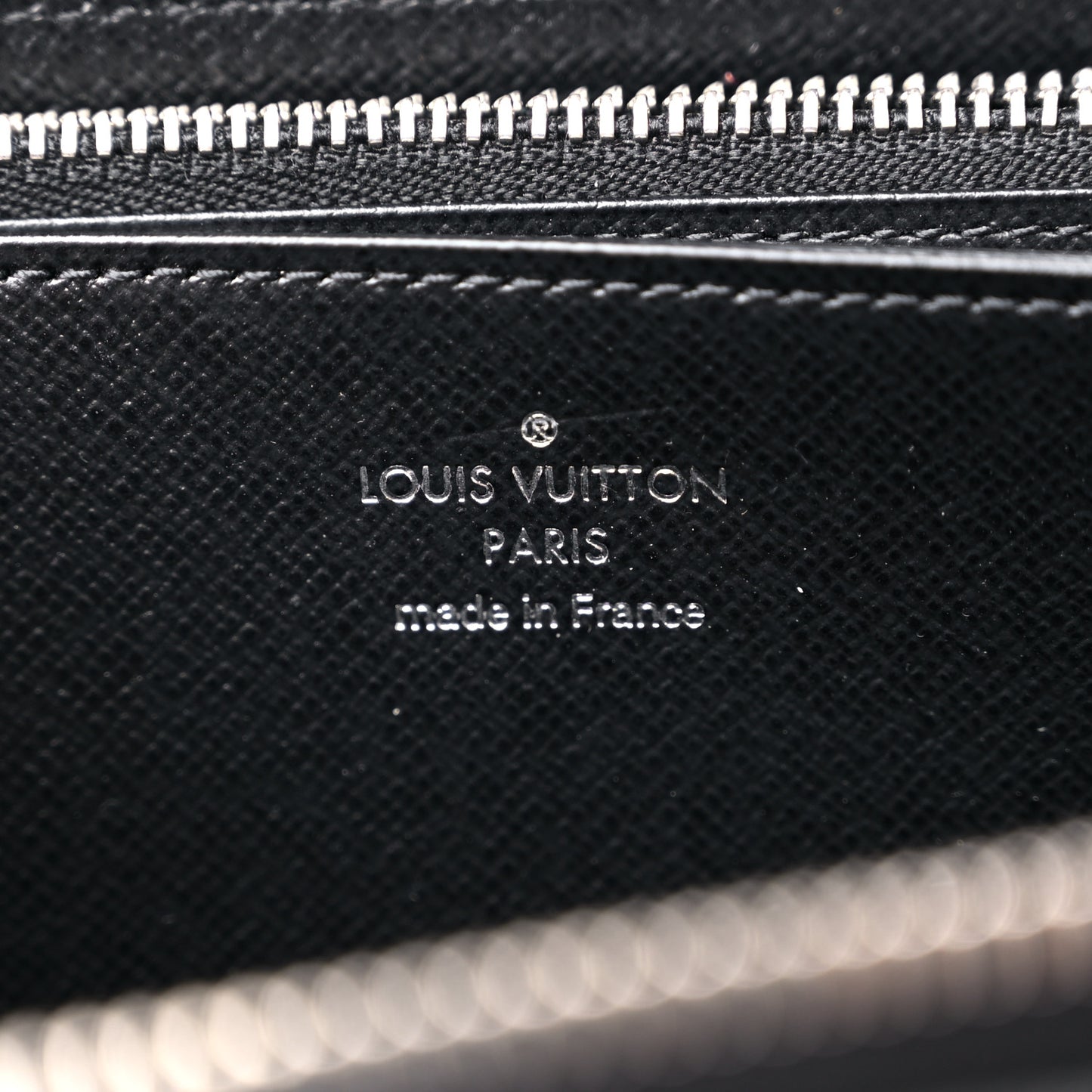 Epi Zippy Wallet Black