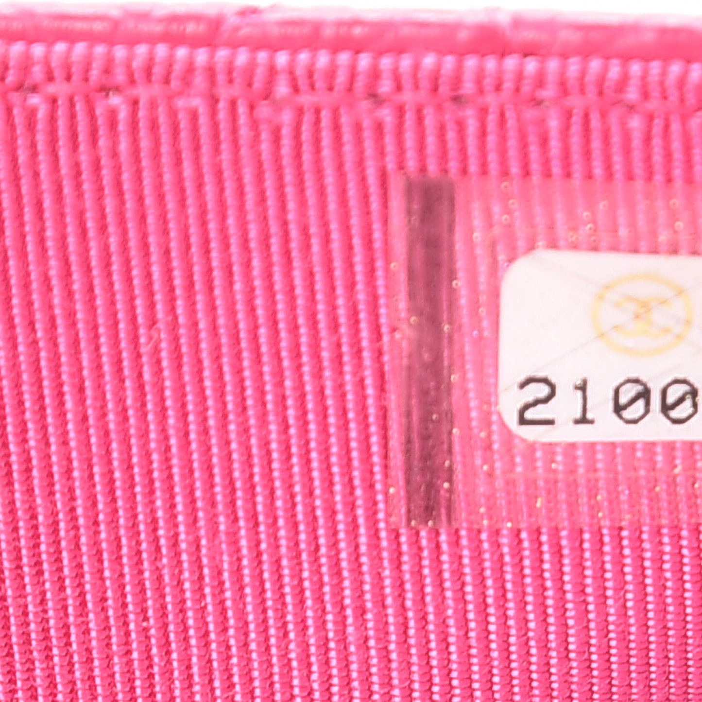 Caviar Quilted Wallet on Chain WOC Pink