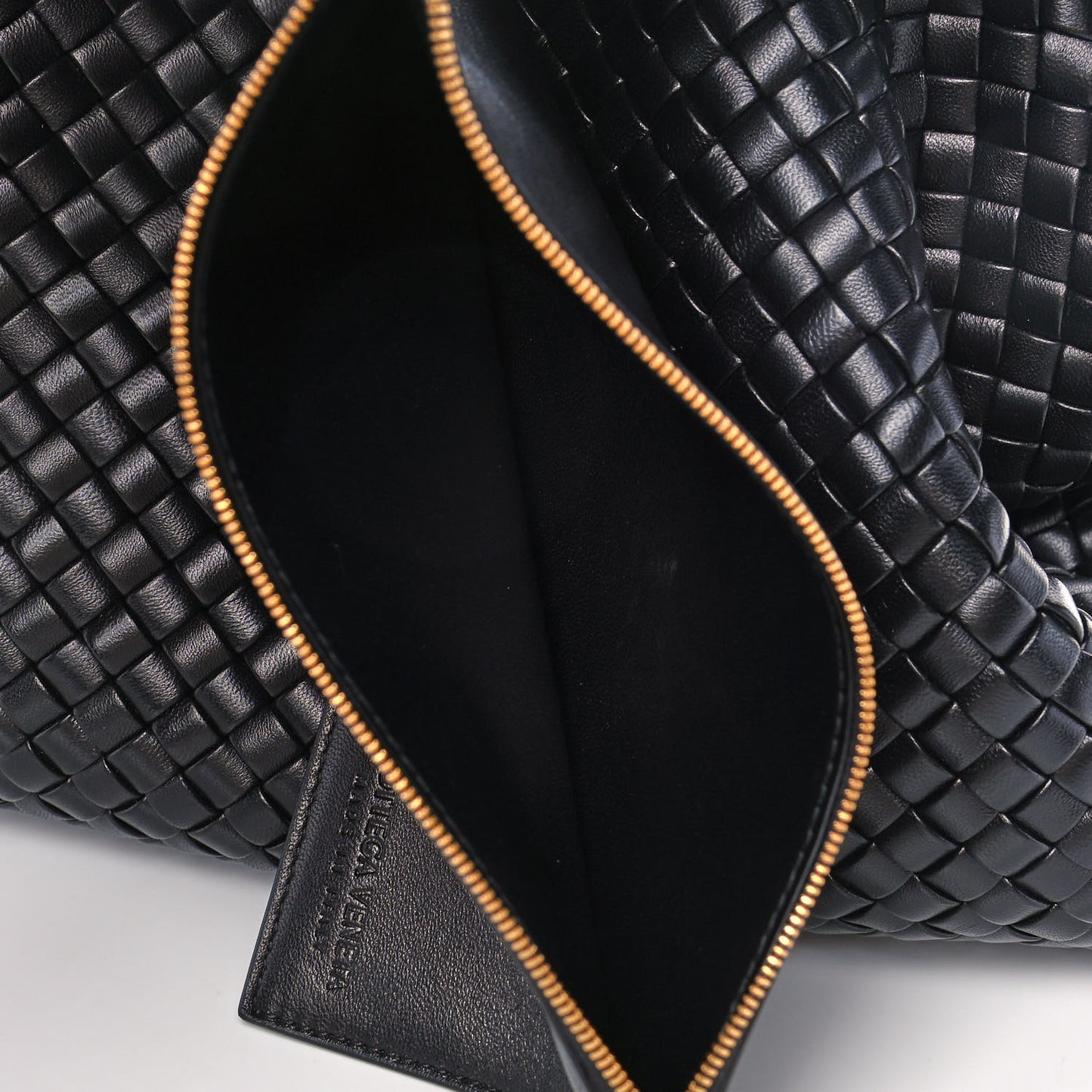 Nappa Intrecciato Medium Padded The Handle Tote Black