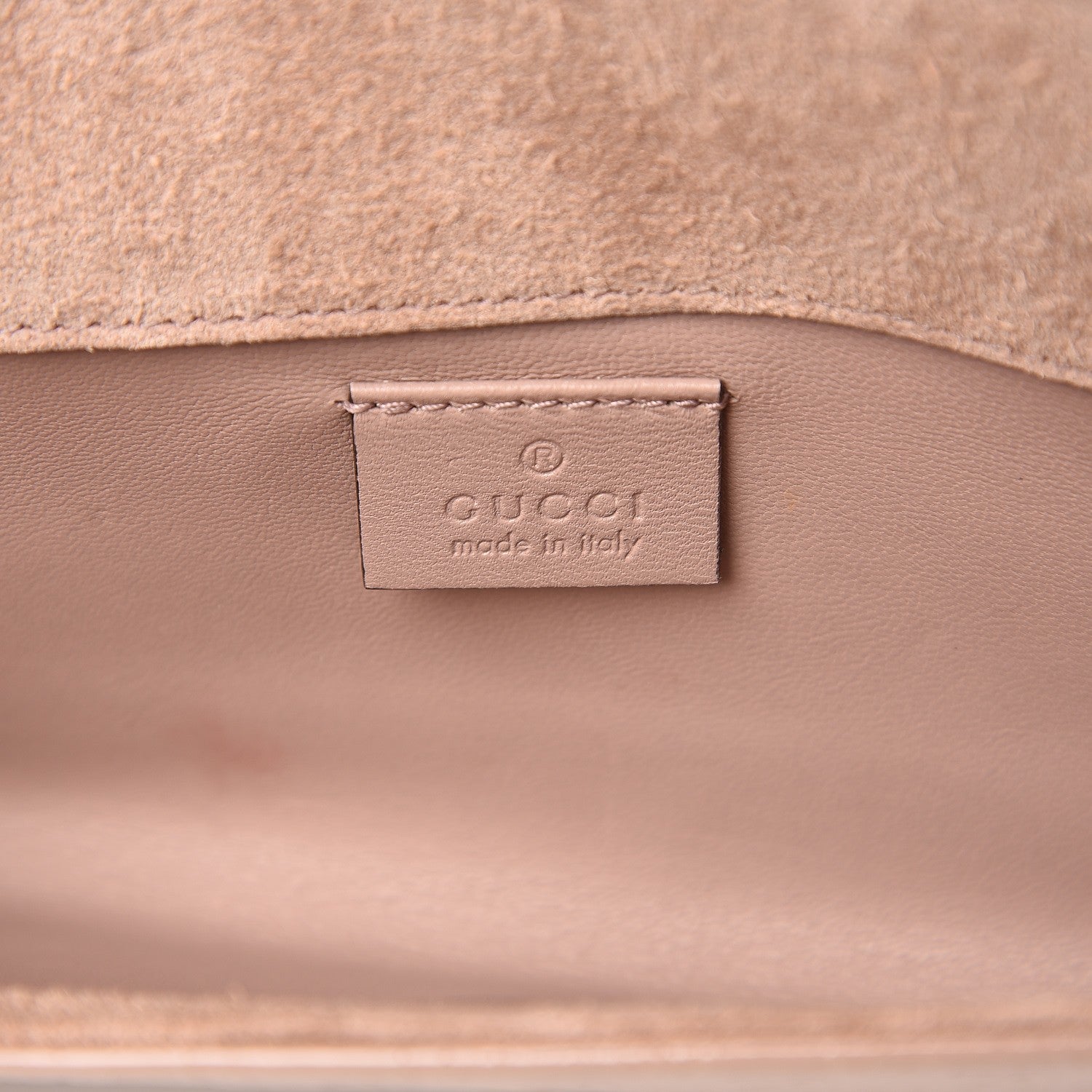Gucci Patent Microguccissima Small Broadway Clutch Dark Cipria 6 of 7